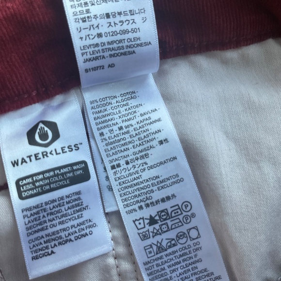 Levi’s 725 HIGH RISE BOOTCUT CORDUROY WOMENS JEANS PANTS NWT - Picture 10 of 13